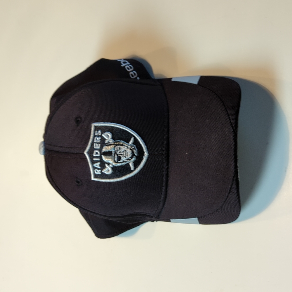 Oakland Raiders Las Vegas baseball hat L/XL